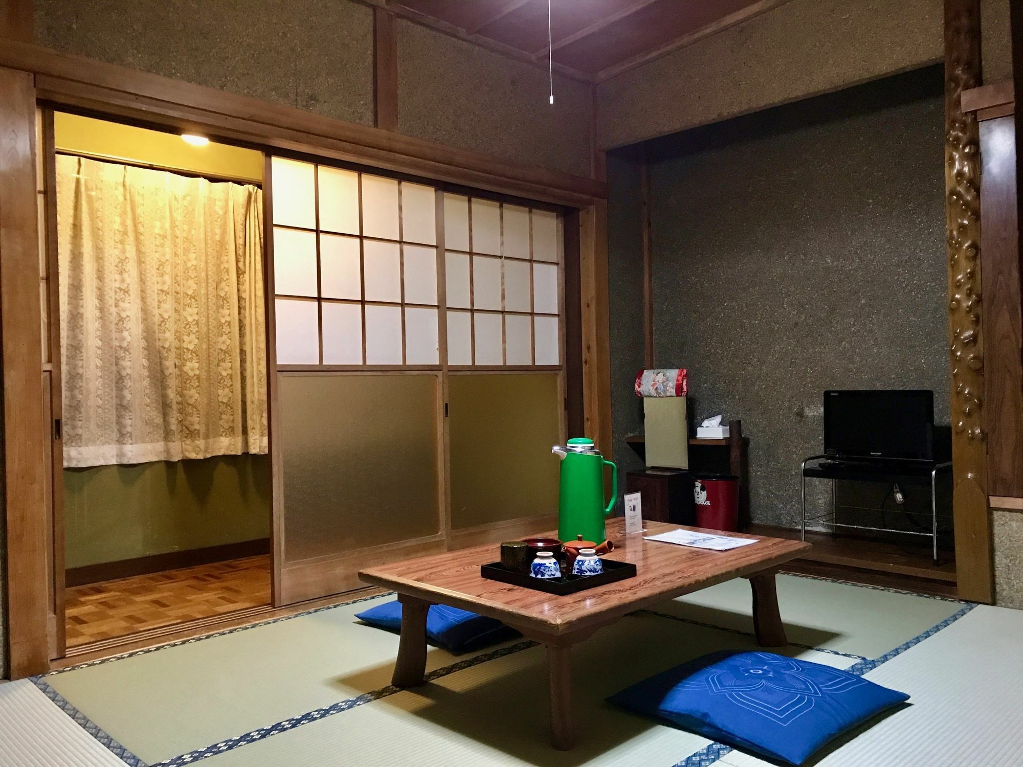 Zero-Project Japan Guesthouse Yamanakako Buitenkant foto